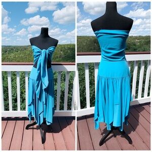 Vintage Rare Blue 2‎ Piece Skirt Set